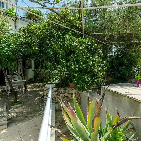 Apartment Luna Trogir Exterior foto