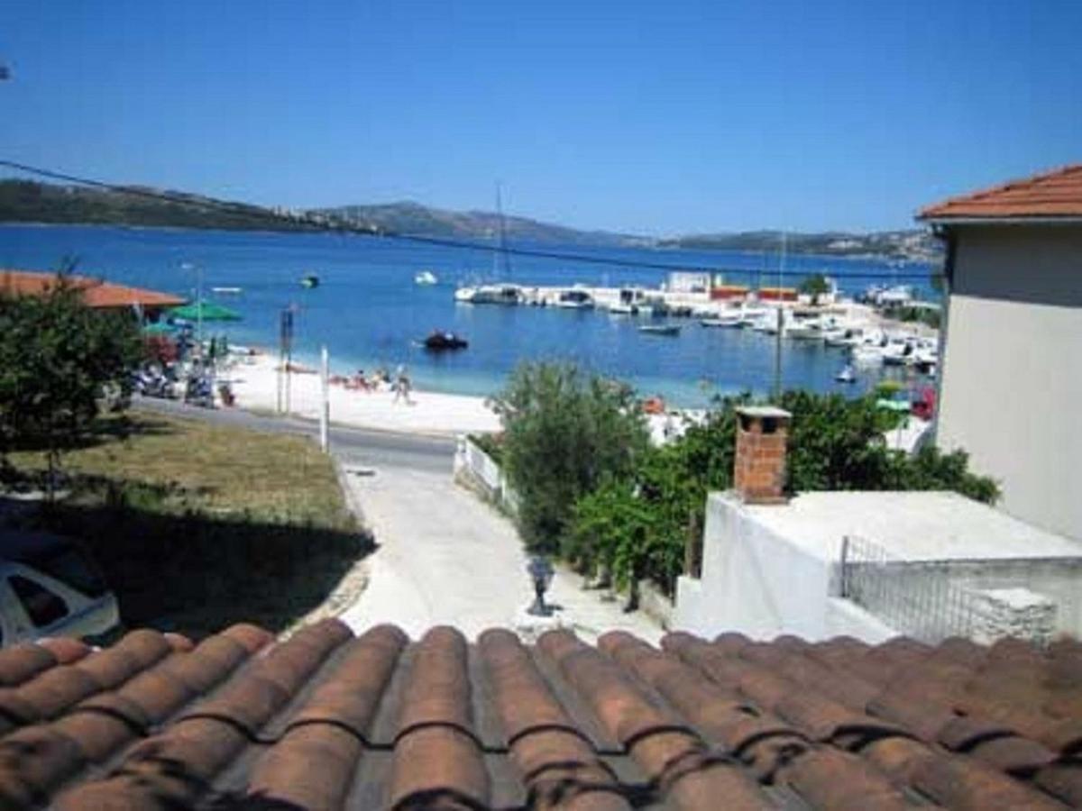 Apartment Luna Trogir Exterior foto