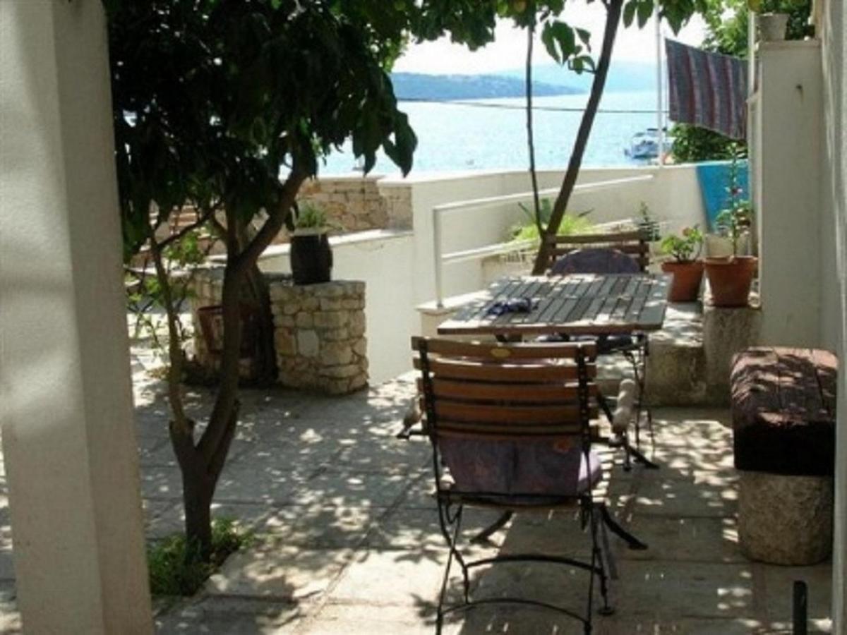 Apartment Luna Trogir Exterior foto